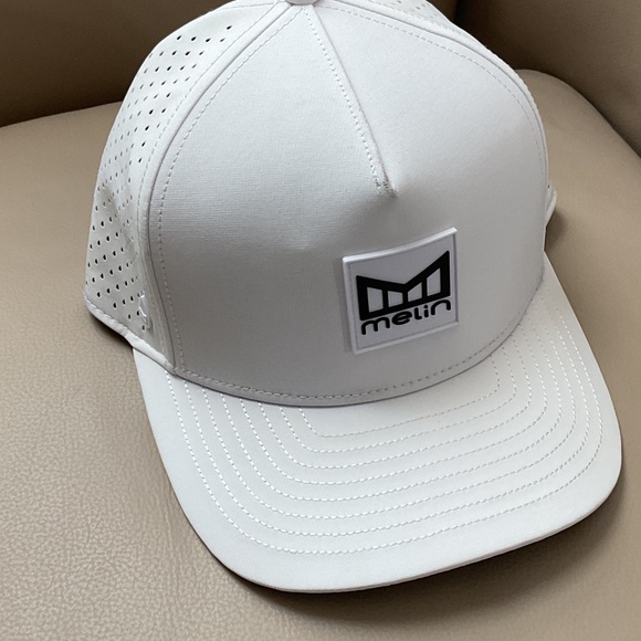 Melin Brand (Headwear) Other - Mens Melin Odyssey Hydro cap, white.